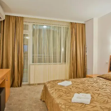 Incognito Aparthotel 2*